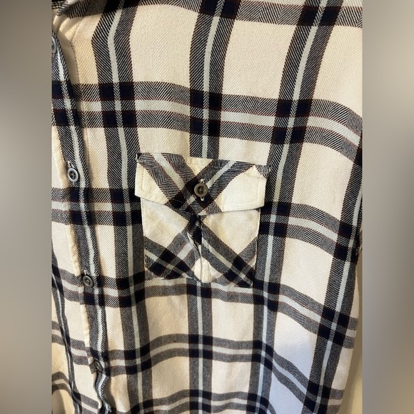 Rails X Free People Sleeveless Charli Vanilla/Navy Lightweight Plaid Top Medium - Picture 4 of 10